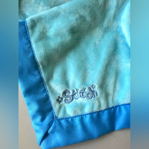 New Disney Baby Lilo & Stitch Blue Plush Security Blanket - Picture 3 of 4